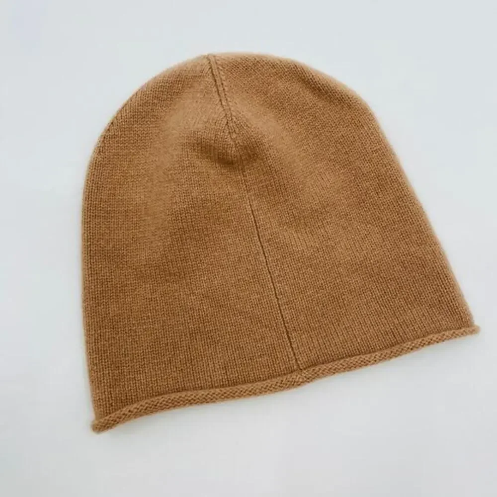 Auxiliary‎ Aritzia tan roll hem cashmere beanie